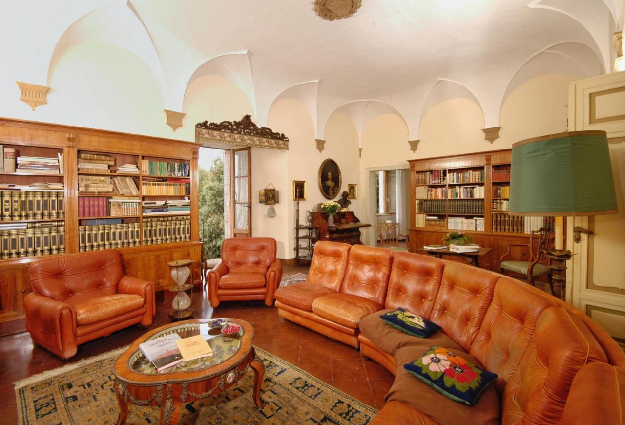 مبيت وإفطار Castello Di Sovicille - Residenza D'Epoca المظهر الخارجي الصورة