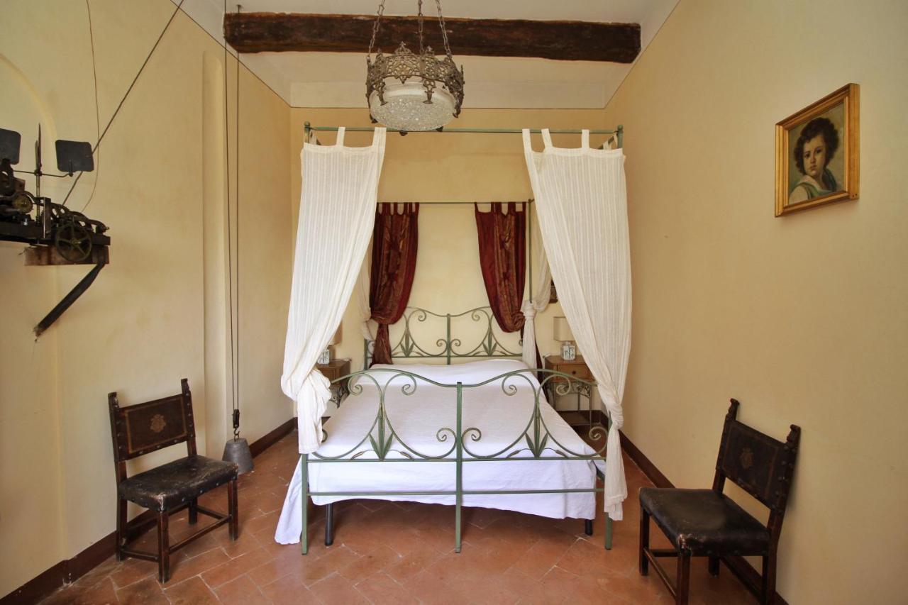 مبيت وإفطار Castello Di Sovicille - Residenza D'Epoca المظهر الخارجي الصورة