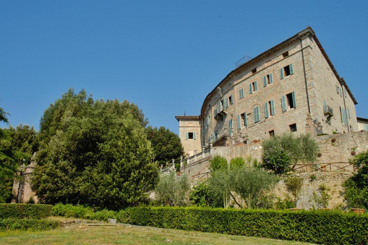 مبيت وإفطار Castello Di Sovicille - Residenza D'Epoca المظهر الخارجي الصورة