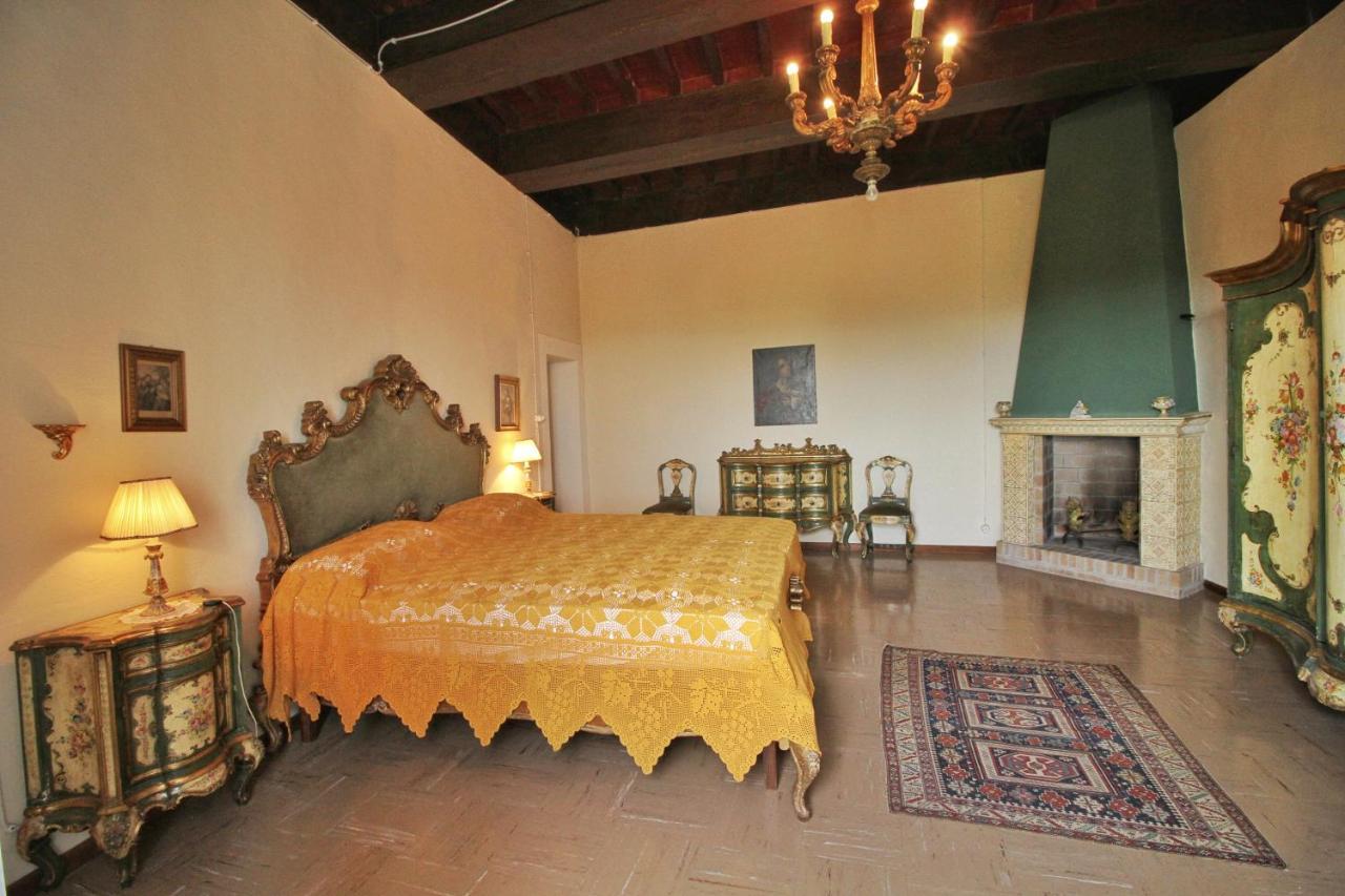 مبيت وإفطار Castello Di Sovicille - Residenza D'Epoca المظهر الخارجي الصورة